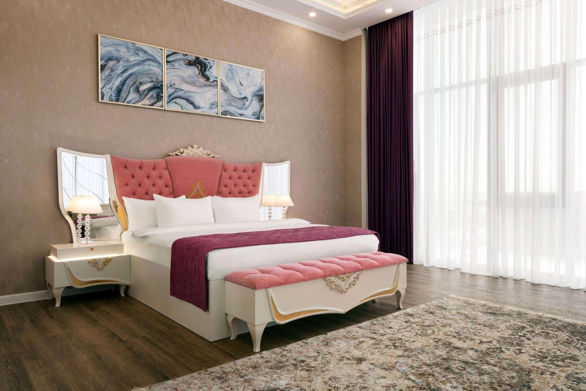 Ramada By Wyndham Shymkent Hotel Exterior foto